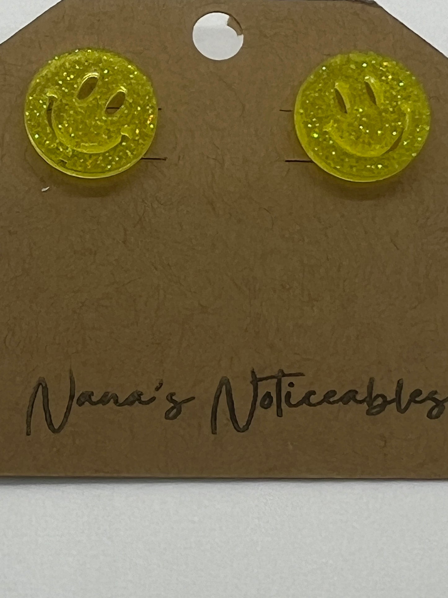 RESIN SMILEY FACES IN GLITTER COLORS