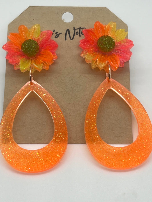 RESIN GLITTER MULTI FLOWER AND ORANGE TEAR DROP