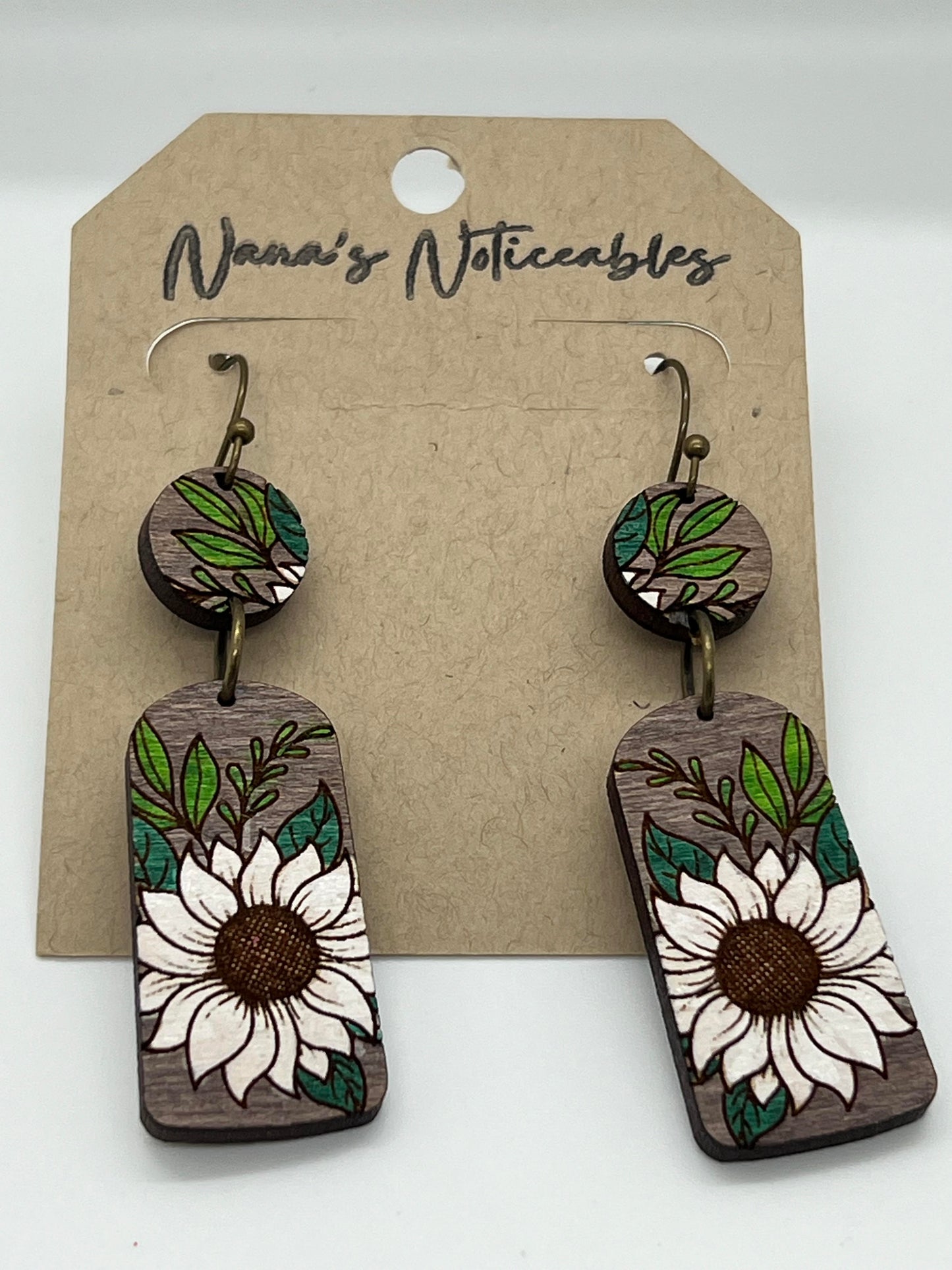 WOOD PAINTED DAISY EARRINGS