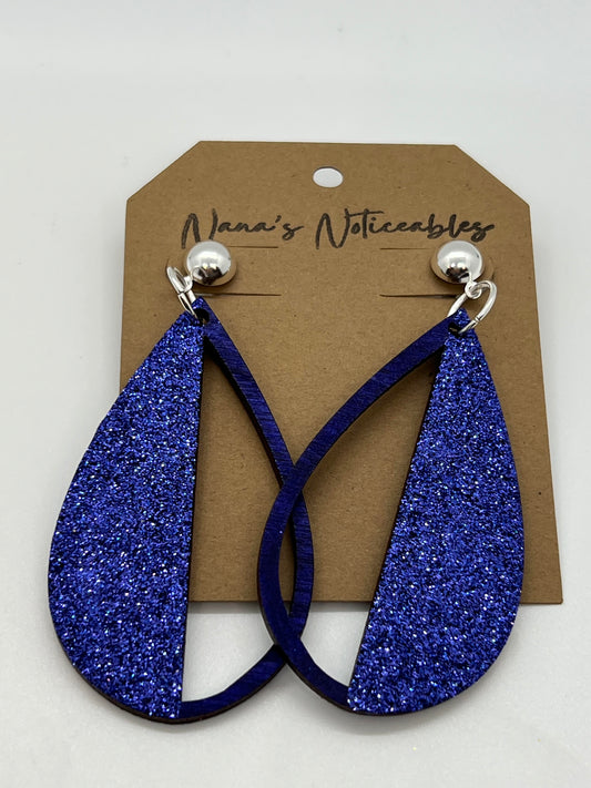 WOOD CUT OUT TEAR DROP IN STAINED NAVY & GLITTER