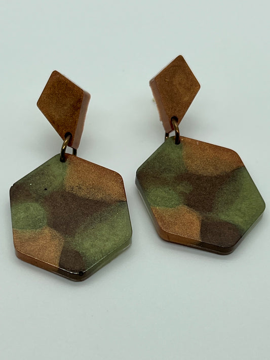 RESIN LONG OCTAGON IN BRONZE, BROWN SAGE GREEN SHIMMER