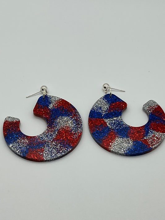 RESIN 3/4 CIRCLE IN RED,WHITE & BLUE GLITTER