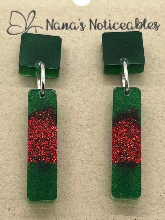 RESIN SKINNY RECTANGLE IN RED AND GREEN GLITTER