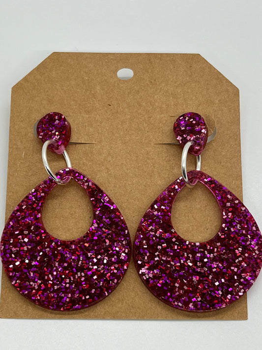 RESIN SLIGHTLY OPEN TEAR DROP IN SPARKLE PINKS, RED AND PURPLE