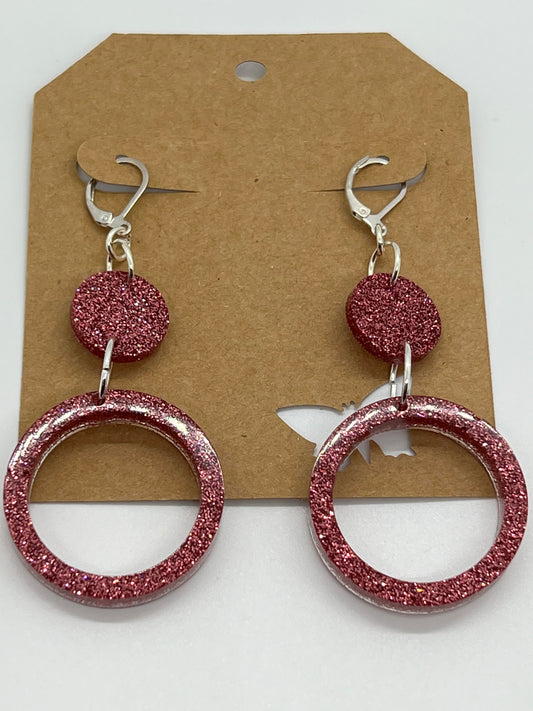 RESIN OPEN CIRCLE IN SPARKLE DEEP PINK