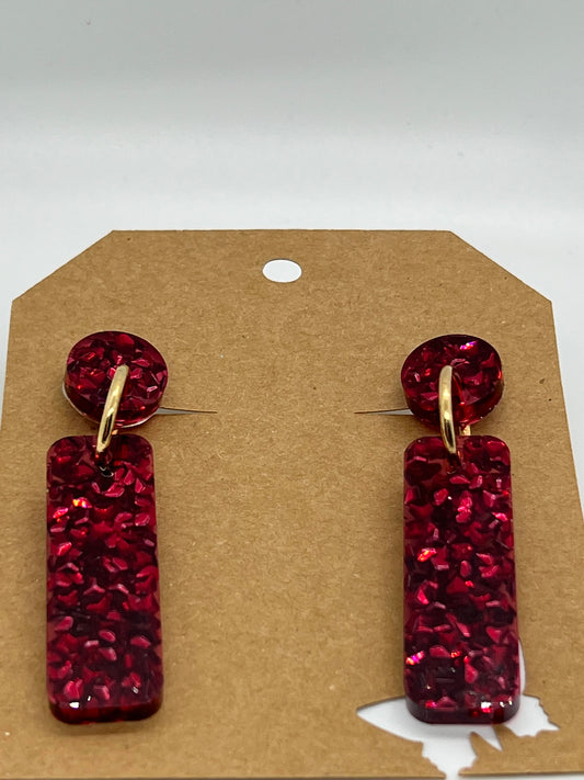 RESIN SKINNY RECTANGLES IN RED SPARKLE