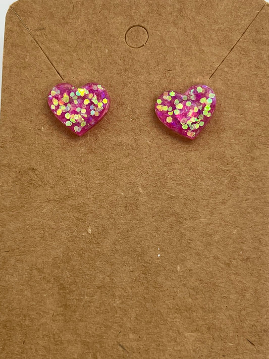 RESIN SMALL SPARKLE HEART IN PINK