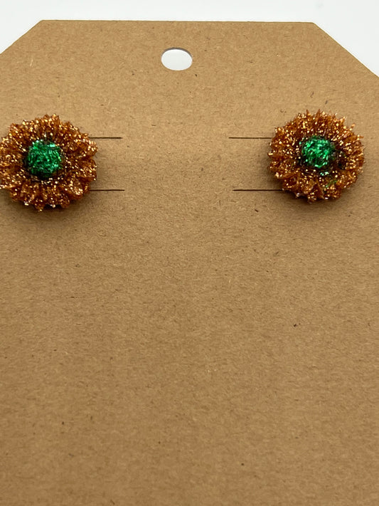 RESIN SMALL SUN FLOWERS IN SPARKLE GOLD AND GREEN