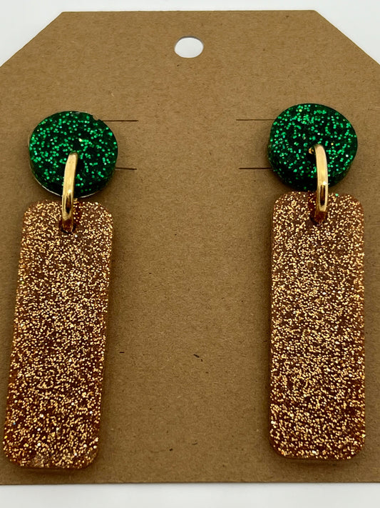 RESIN SKINNY RECTANGLES IN SPARKLE GOLD AND GREEN