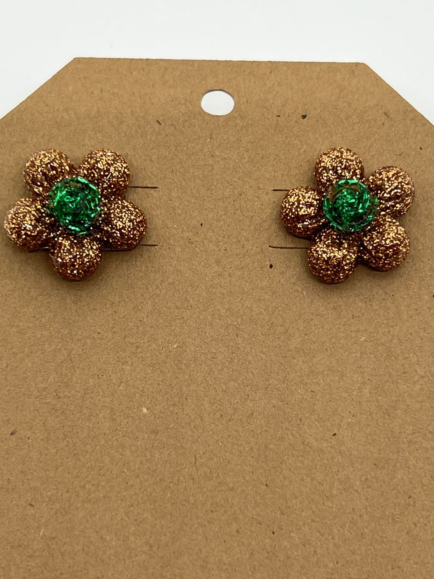 RESIN FLOWERS IN SPARKLE GOLD AND GREEN