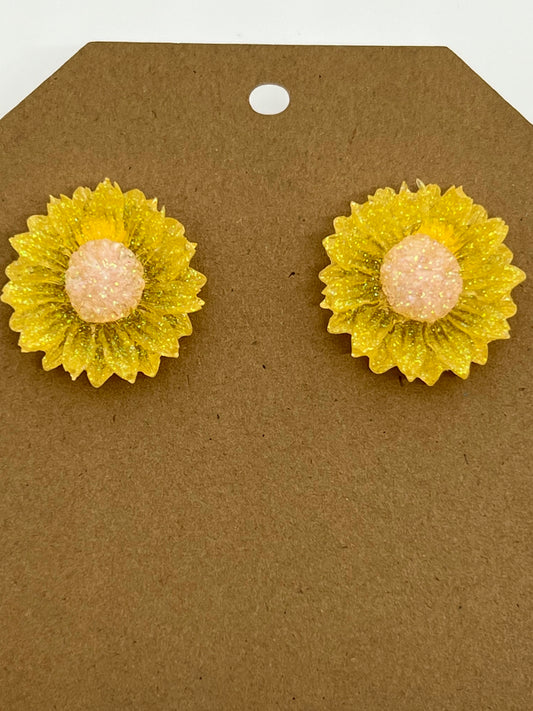 RESIN MEDIUM SUN FLOWERS IN SPARKLE YELLOW AND PINK