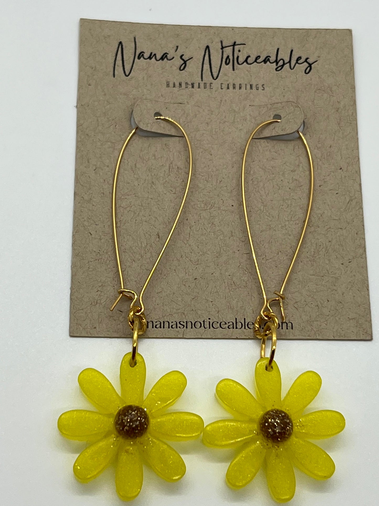 RESIN DAISY DROP IN YELLOW