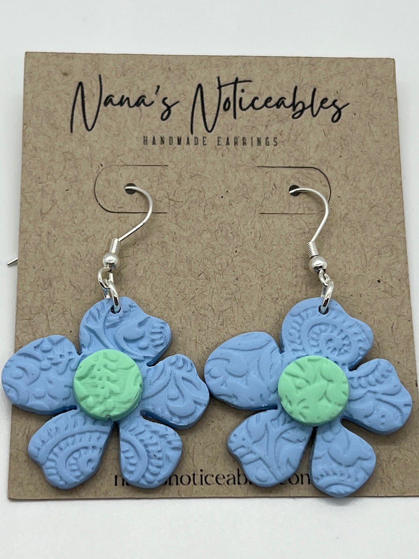 POLYMER LIGHT BLUE OR MINT GREEN IN TEXTURED DOGWOOD FLOWER