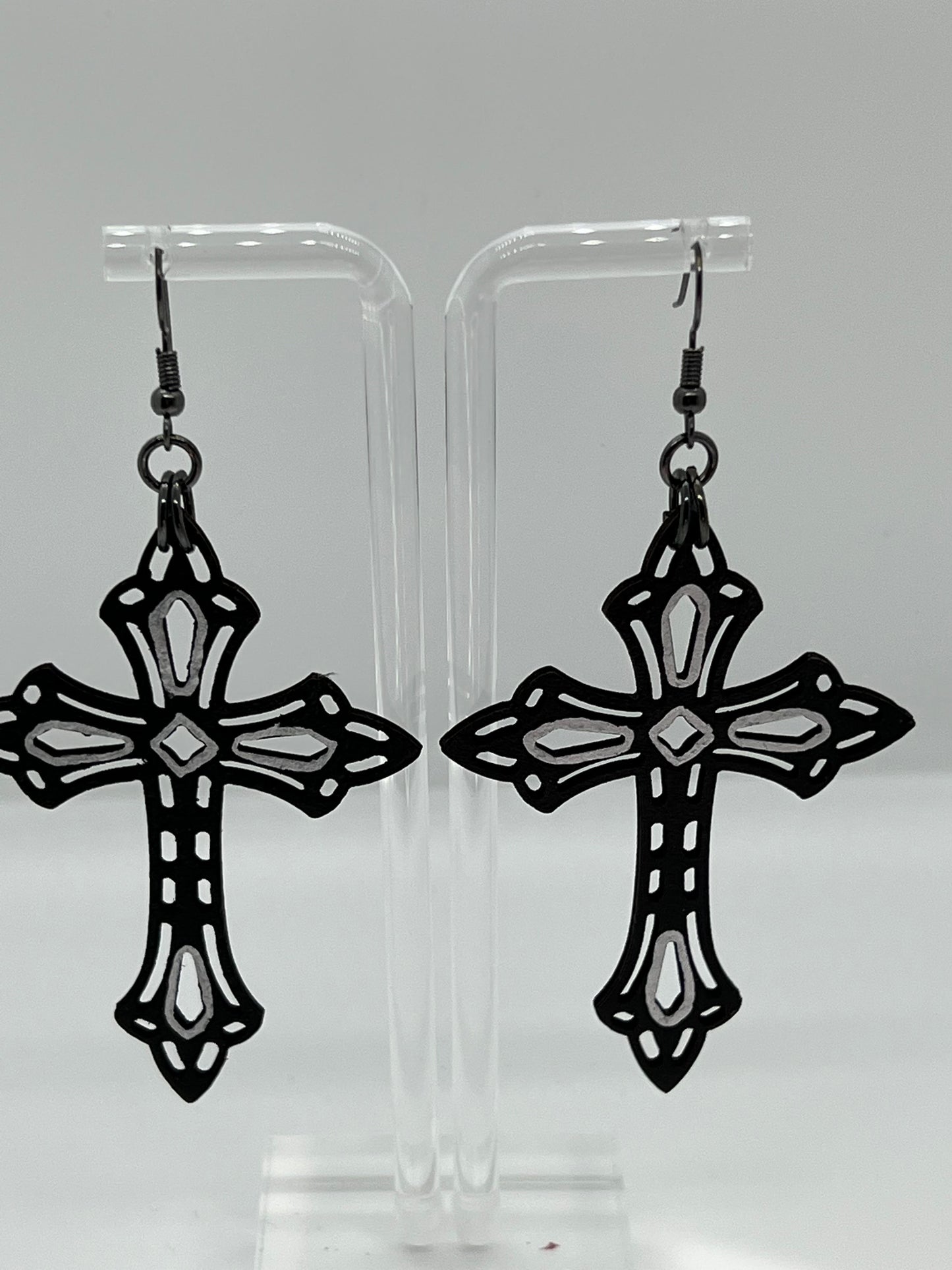 WOOD CROSSES IN BLACK AND SILVER