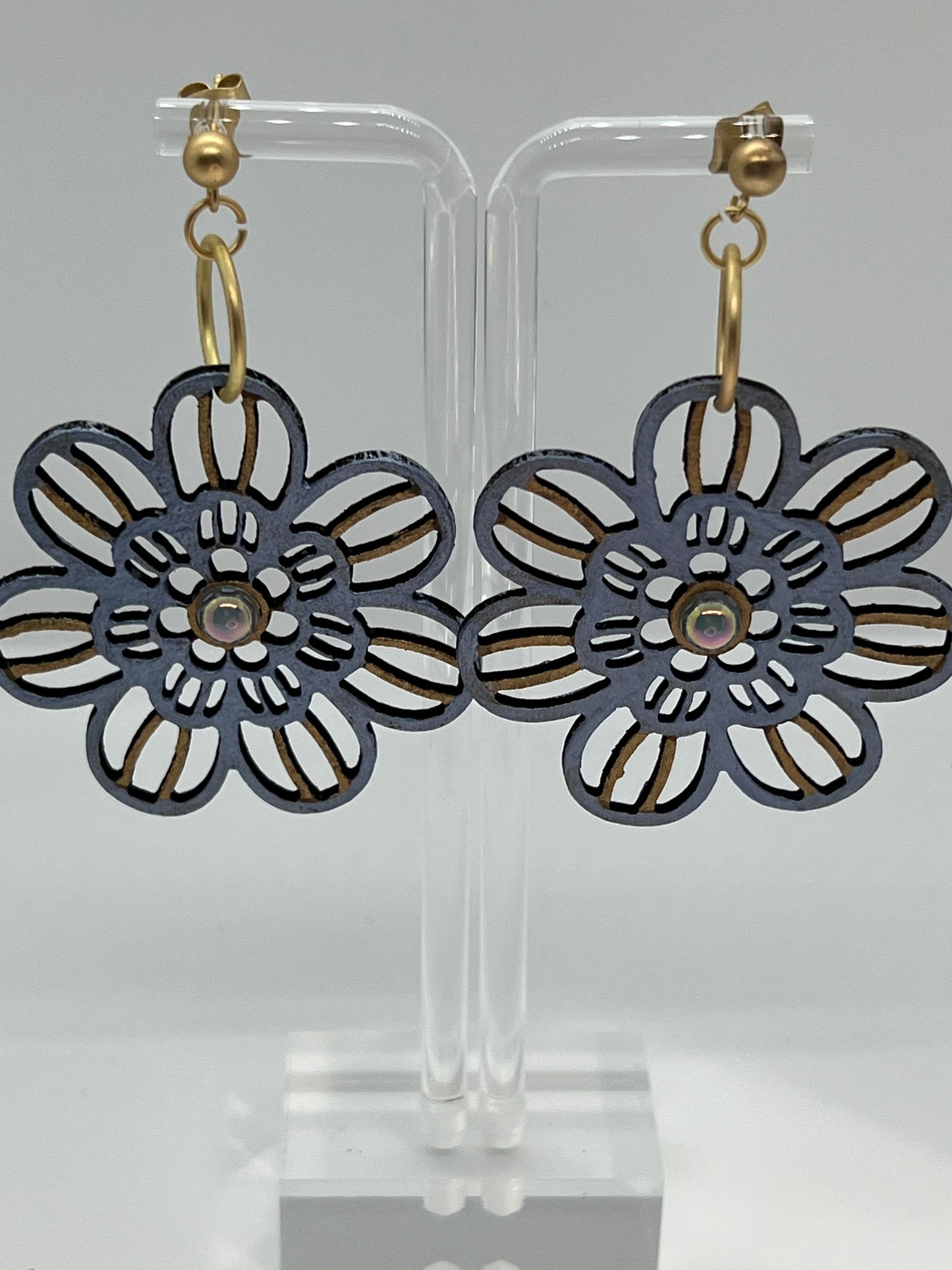 WOOD FLOWERS PAINTED IN METALLIC BLUE WITH METALLIC GOLD